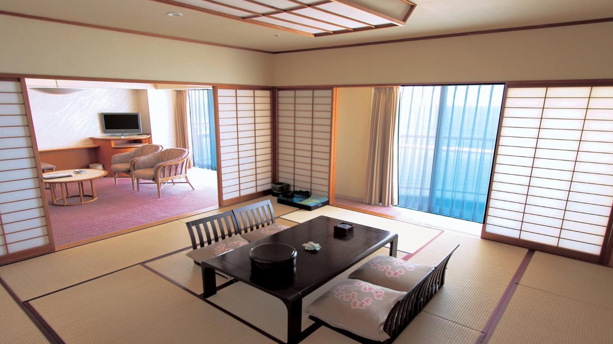 Irago Resort & Convention Hotel Tahara Экстерьер фото