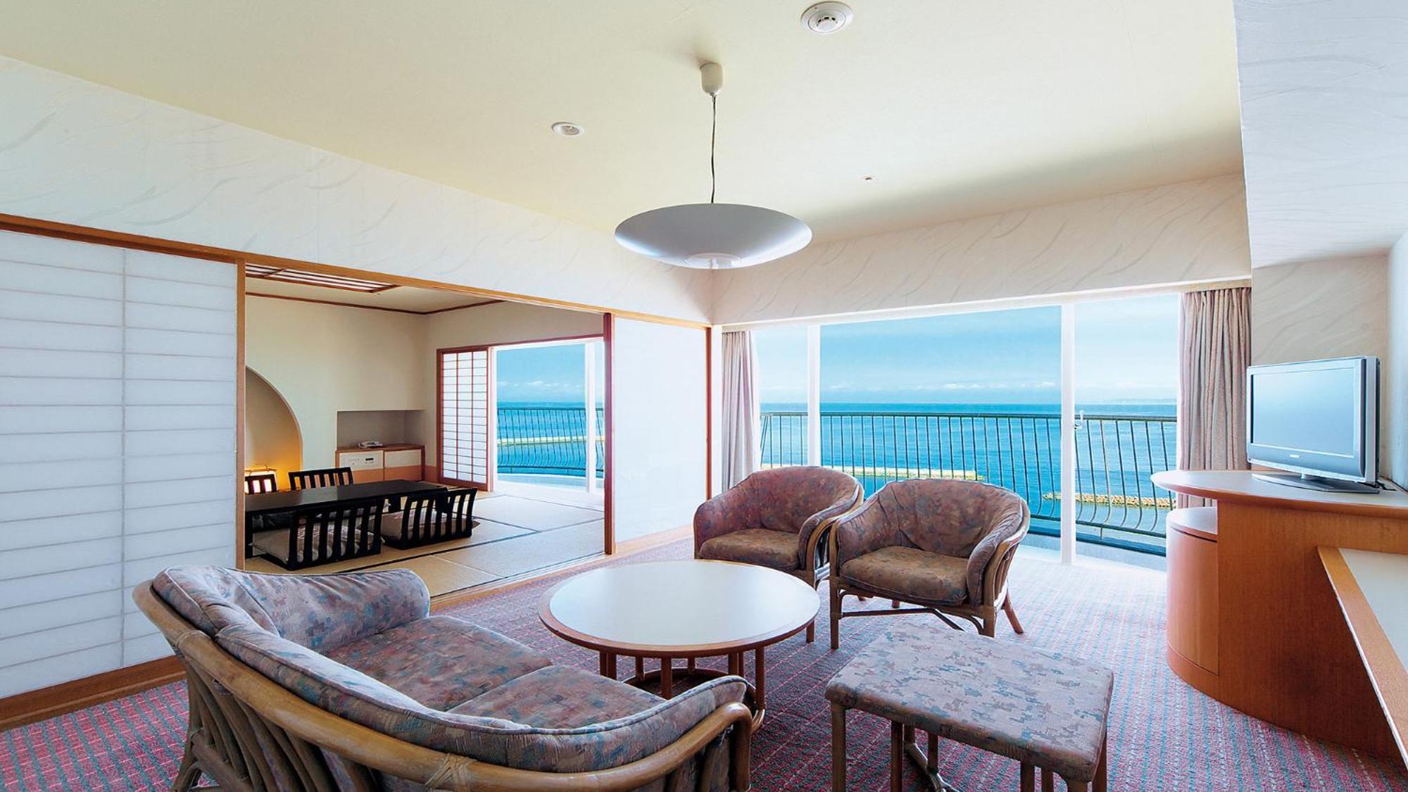 Irago Resort & Convention Hotel Tahara Экстерьер фото